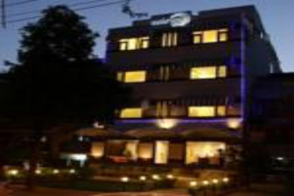 Fabhotel Aashraye نيودلهي المظهر الخارجي الصورة